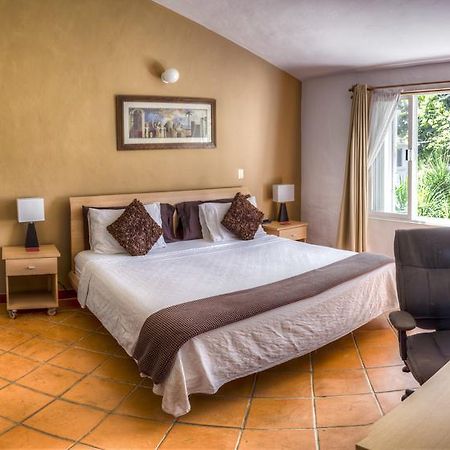 Отель Casa Mi Tesoro Плая-дель-Кармен Экстерьер фото